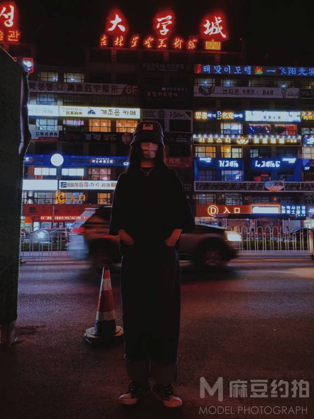 夜景模特