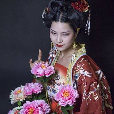 汉服模特