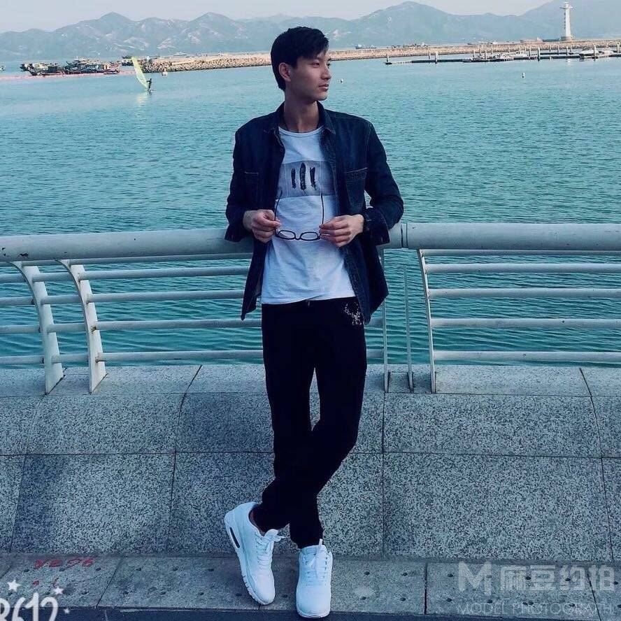 情侣模特