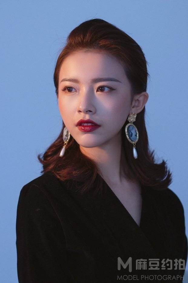 商务模特