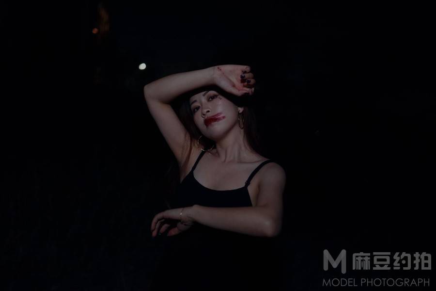 暗黑模特