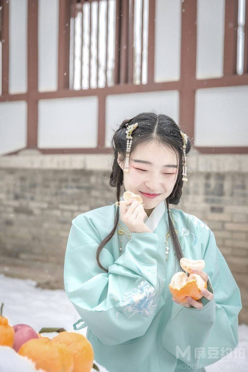 汉服模特