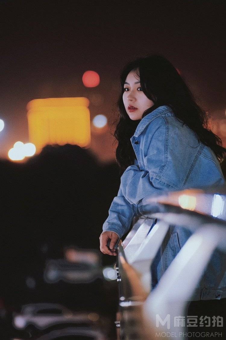 夜景模特