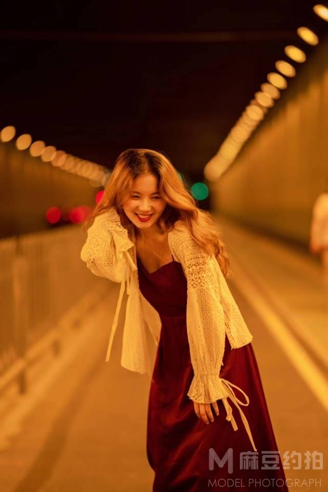 夜景模特