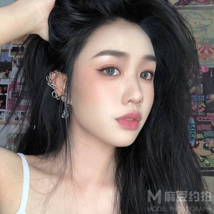 妆容模特