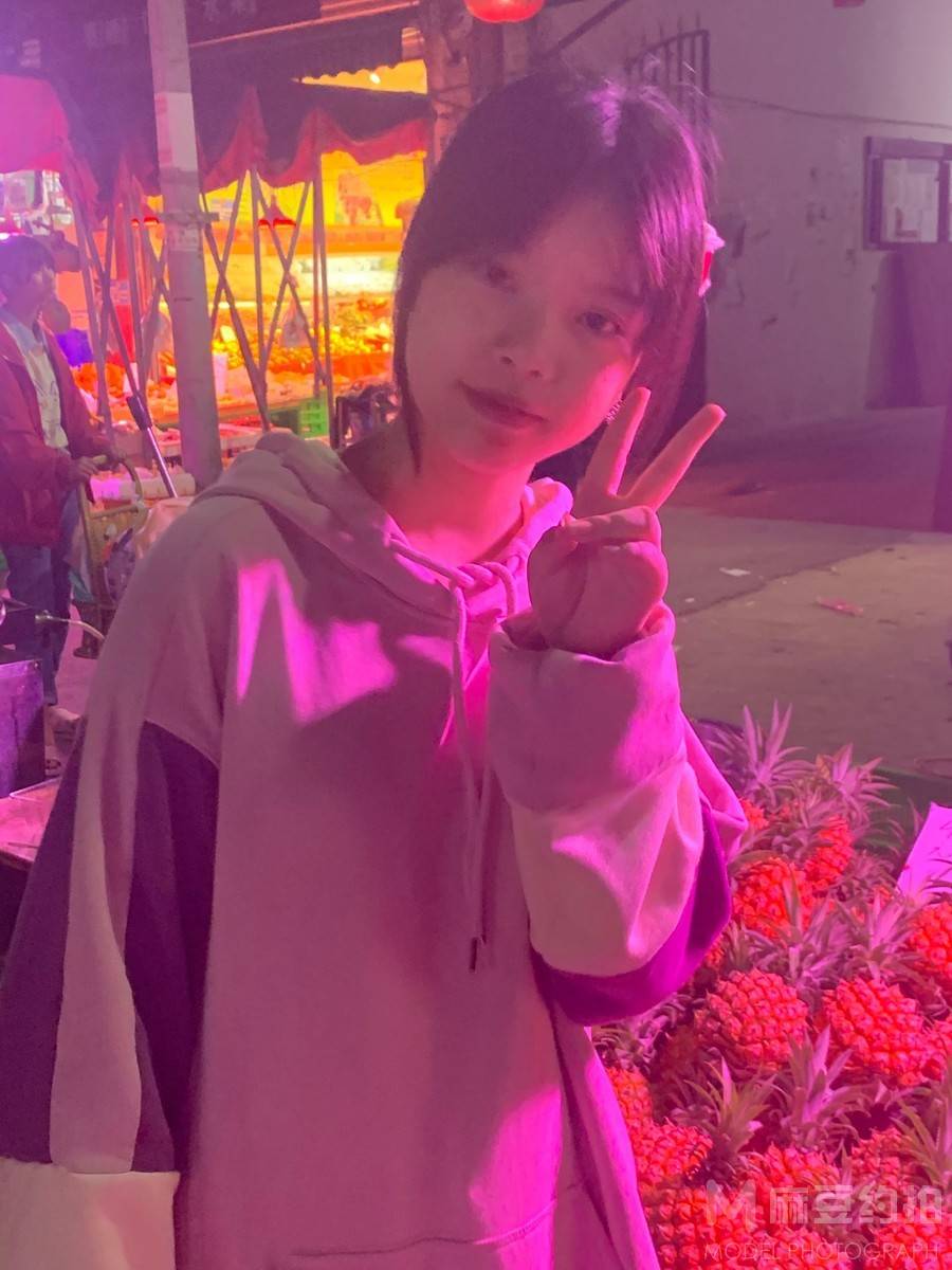 少女模特