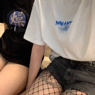黑白模特