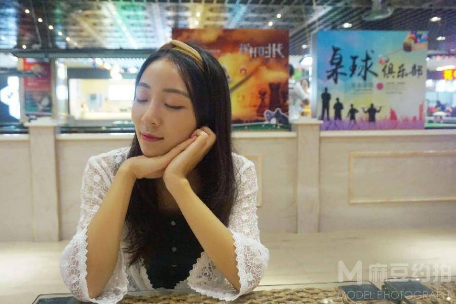 清新模特