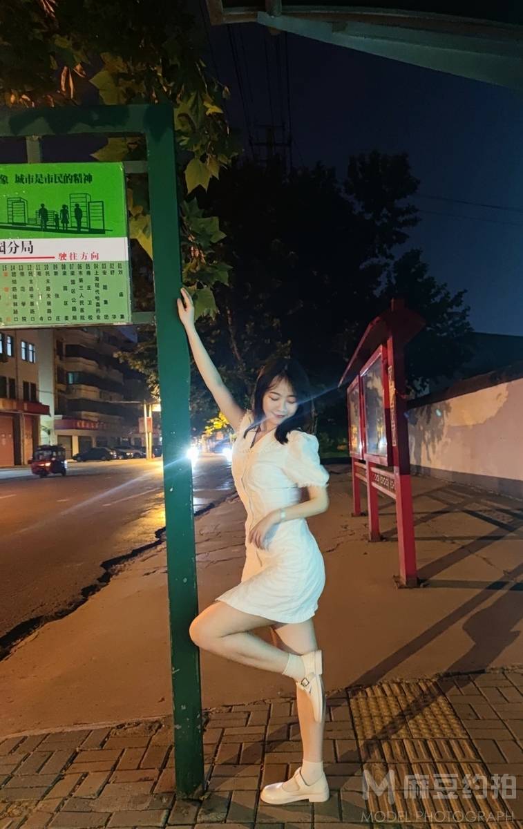 情侣模特