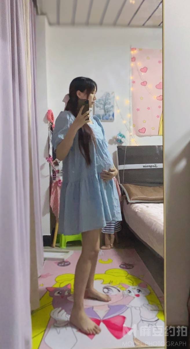 孕照模特