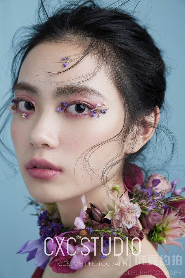 妆容模特