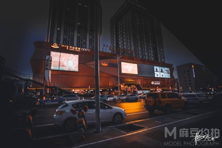 夜景模特