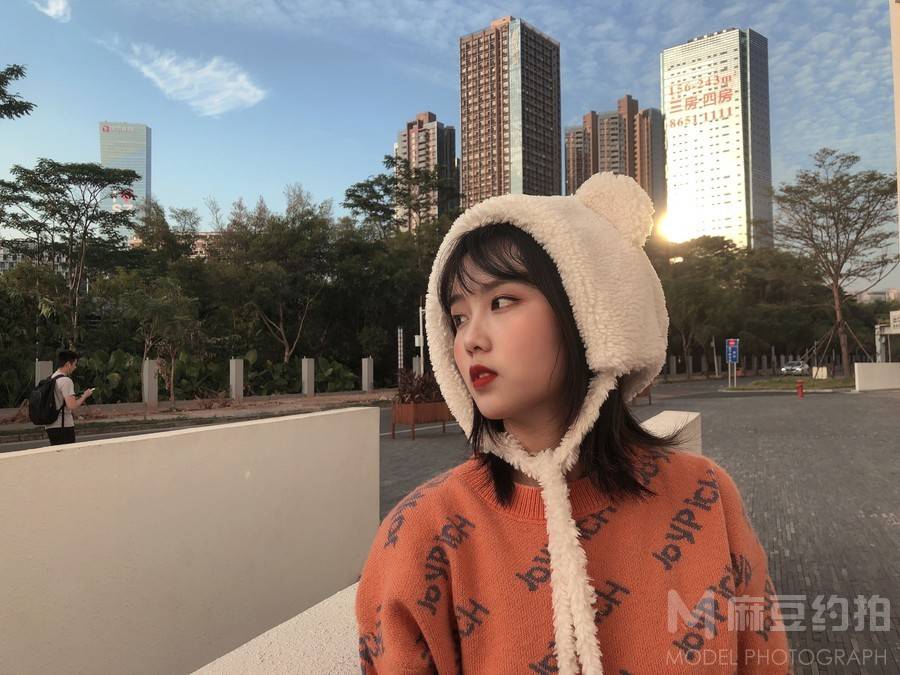 校园模特