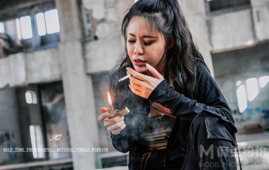 暗黑模特
