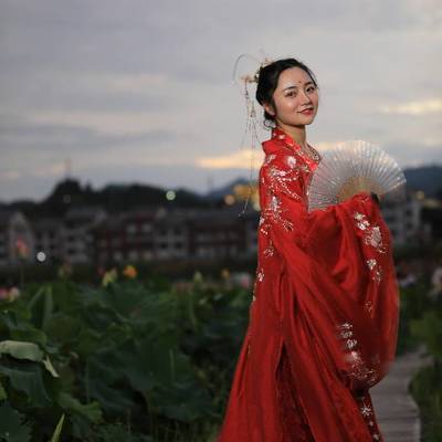 汉服模特