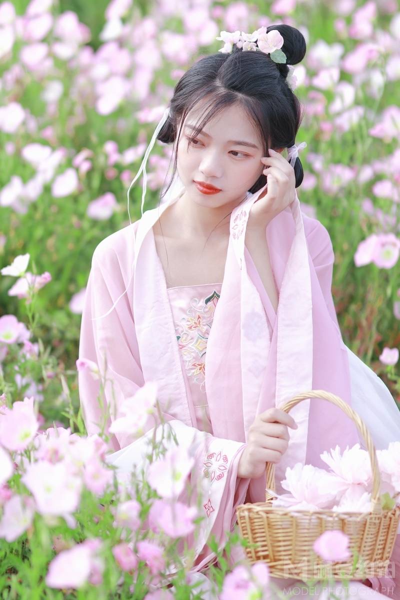 清新模特