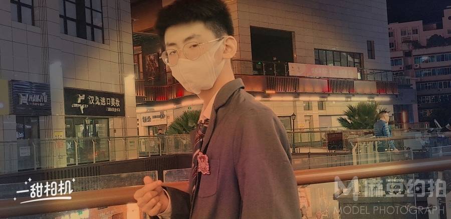 情侣模特