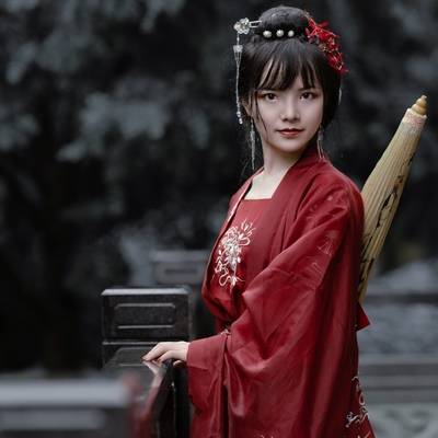汉服模特