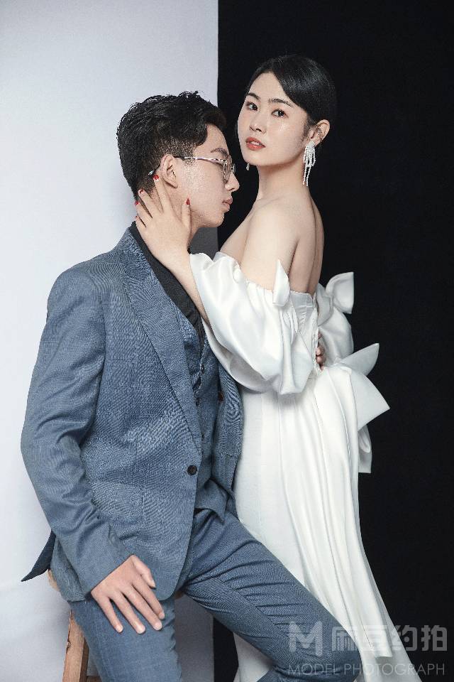 情侣模特