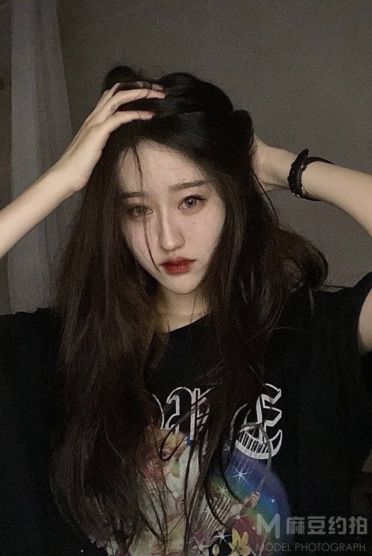 纪实模特