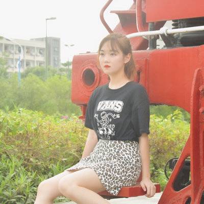 校园模特