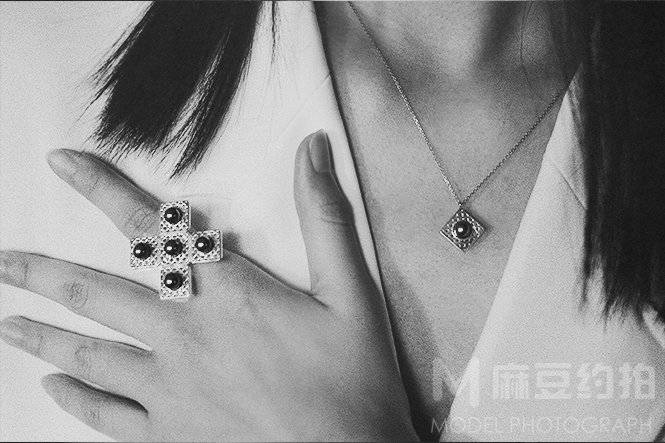 商务模特