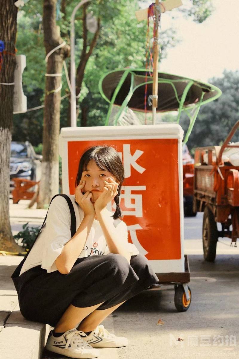 胶片模特
