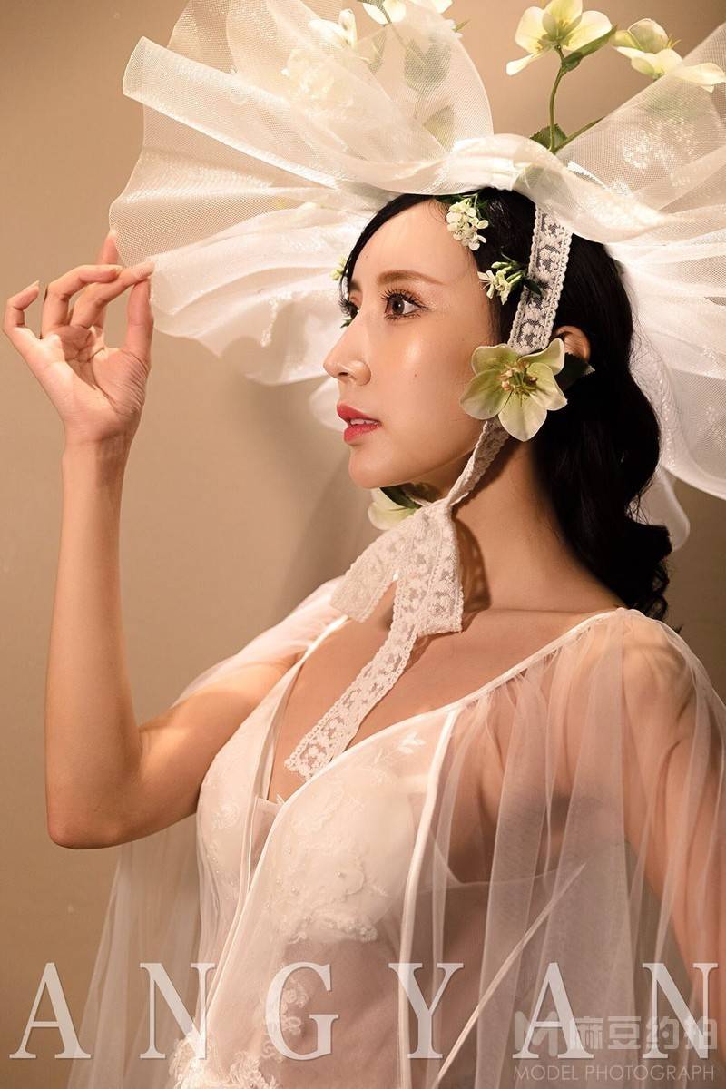 私房模特