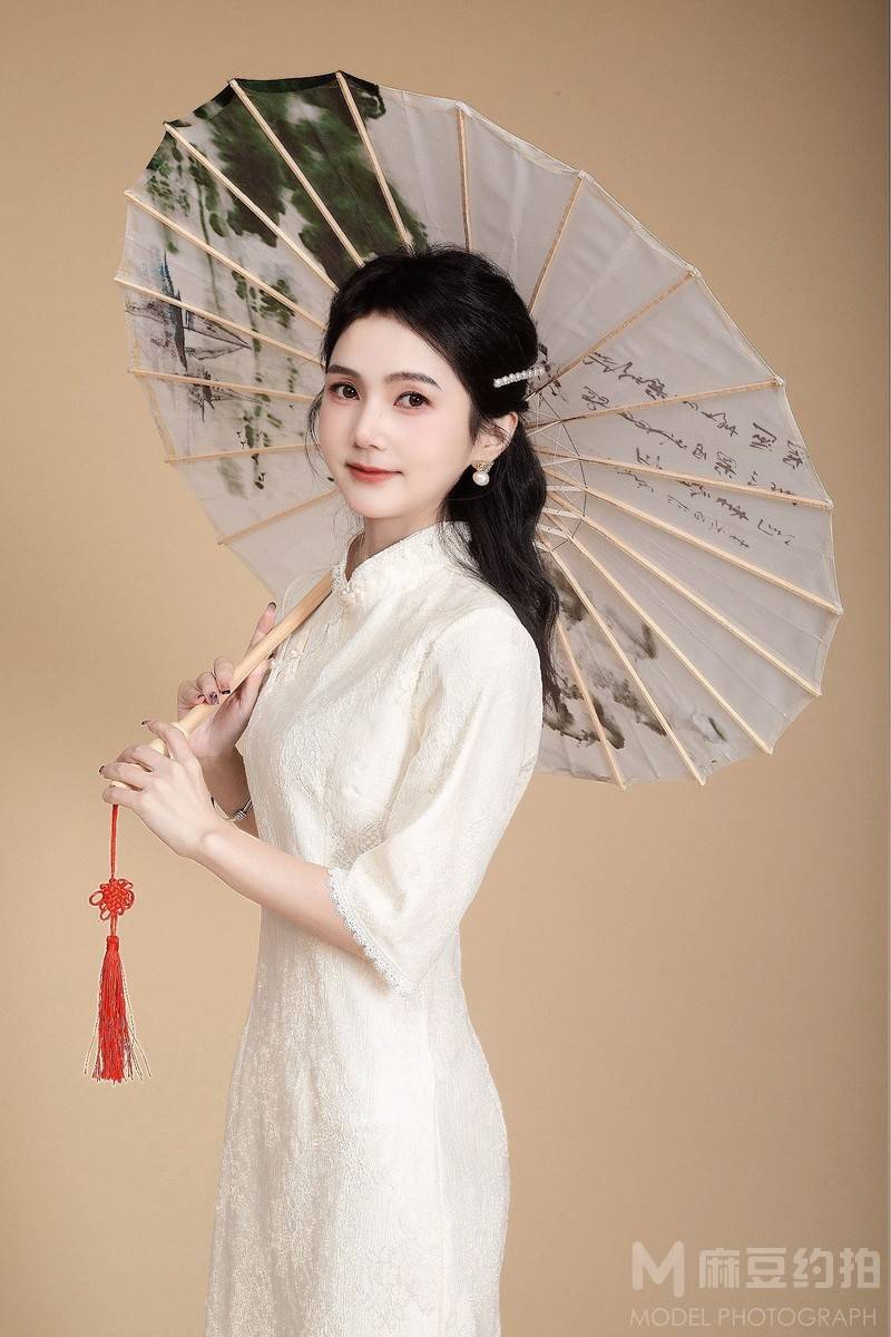 民国模特