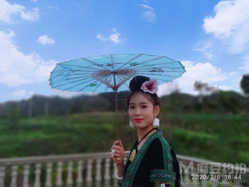 清新模特