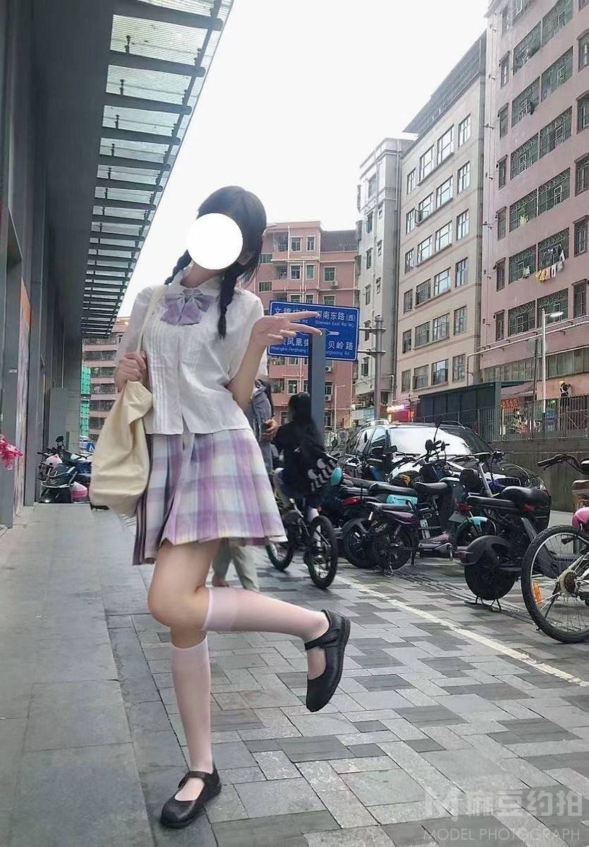 校园模特