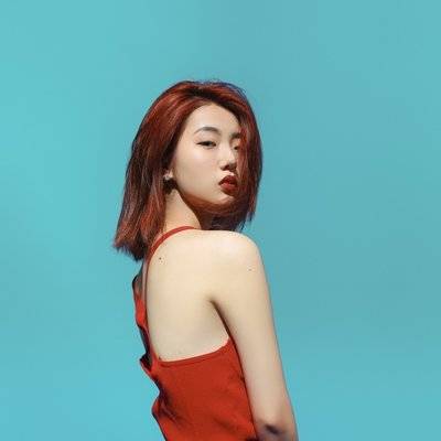 黑白模特