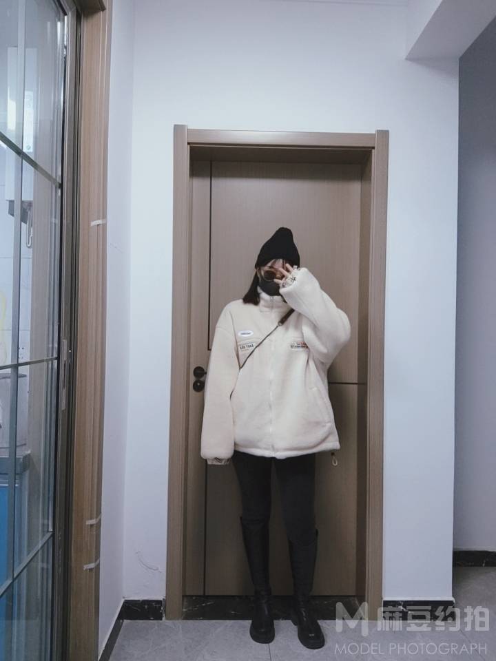 胶片模特
