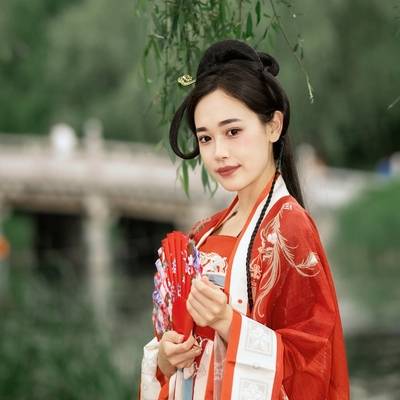 汉服模特