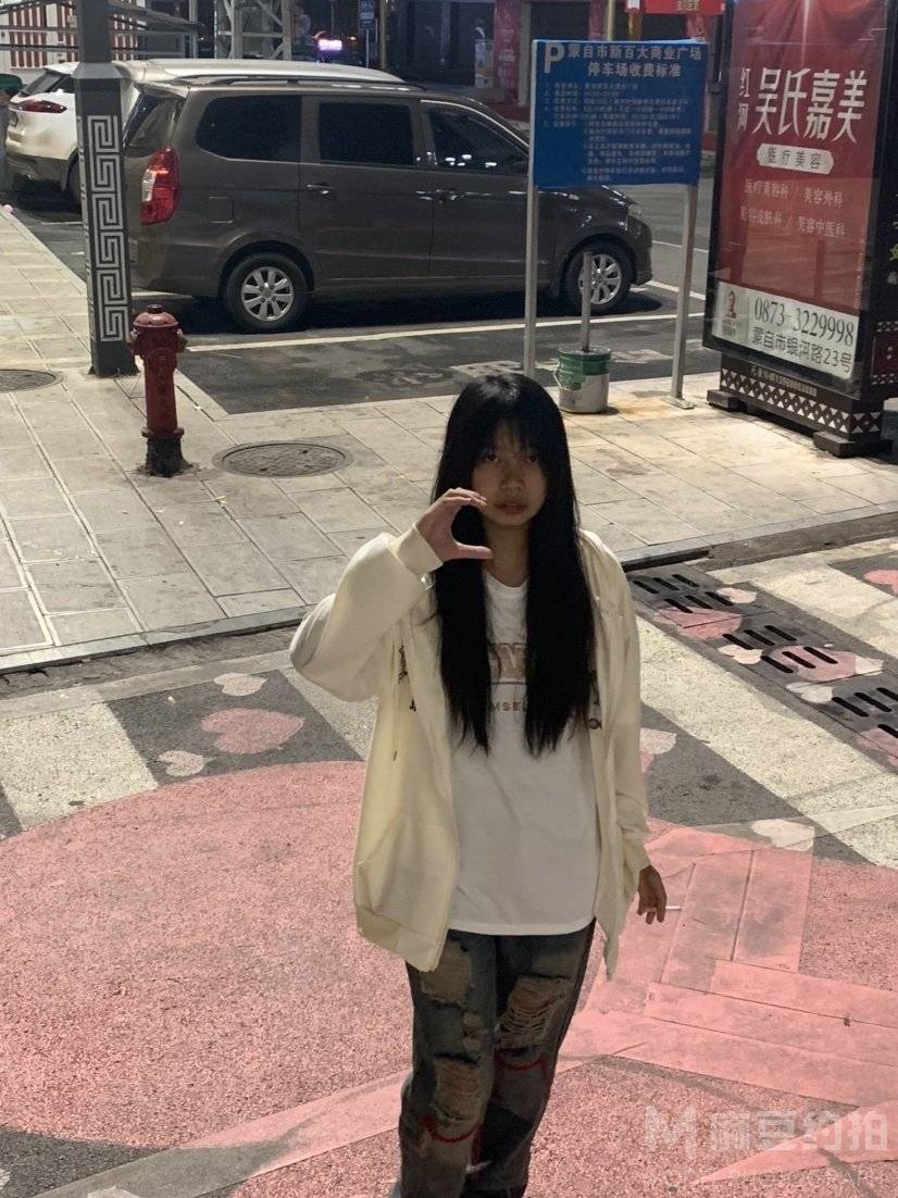 清新模特