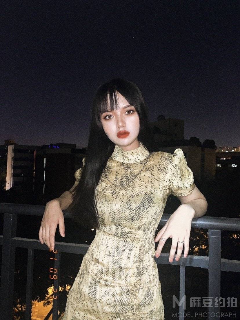 妆容模特