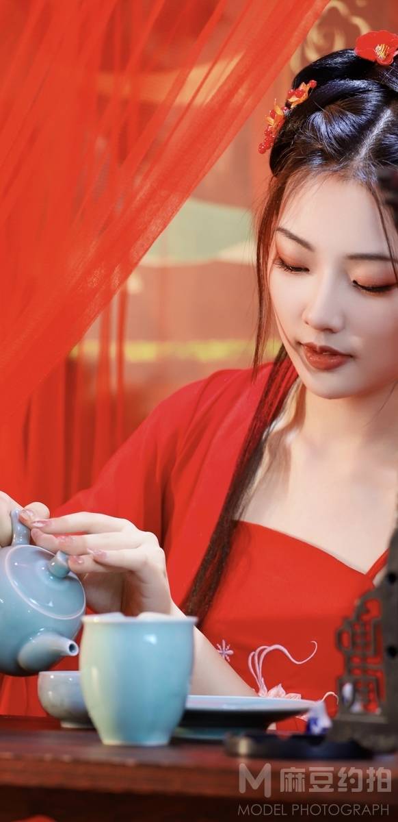 汉服模特