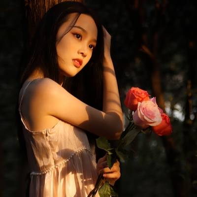 情绪模特