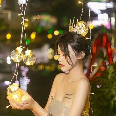 夜景模特