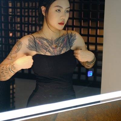 黑白模特