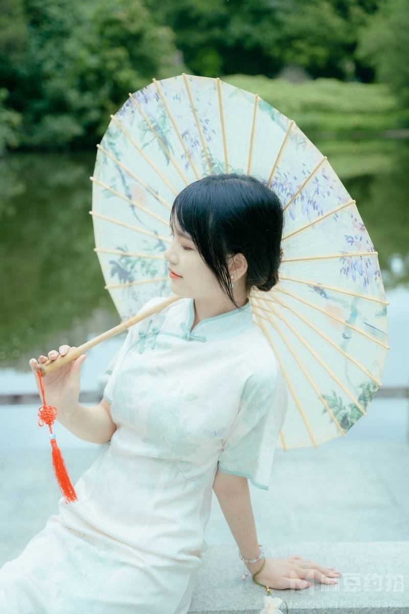 民国模特