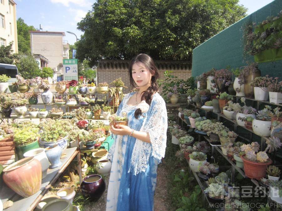 汉服模特
