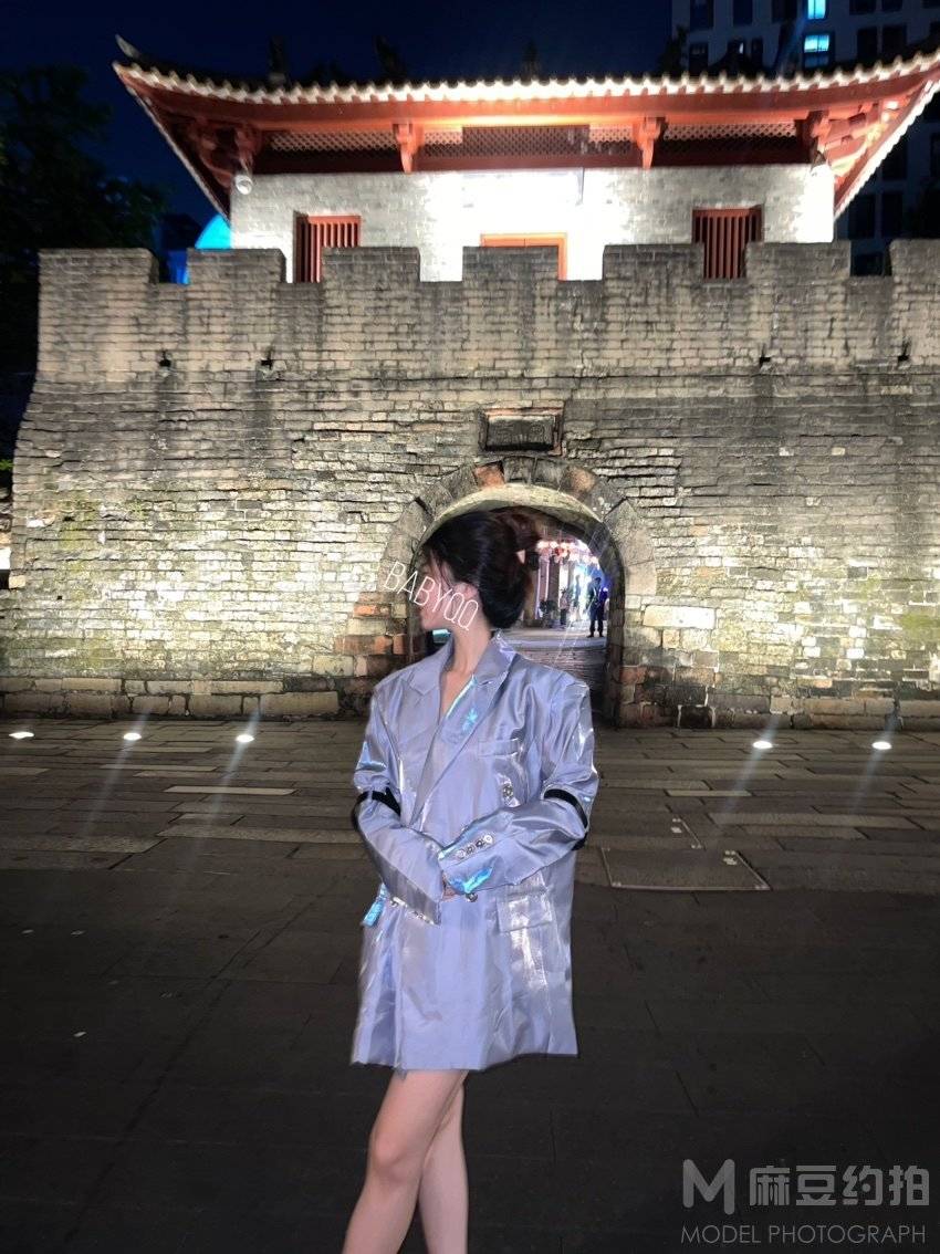 清新模特