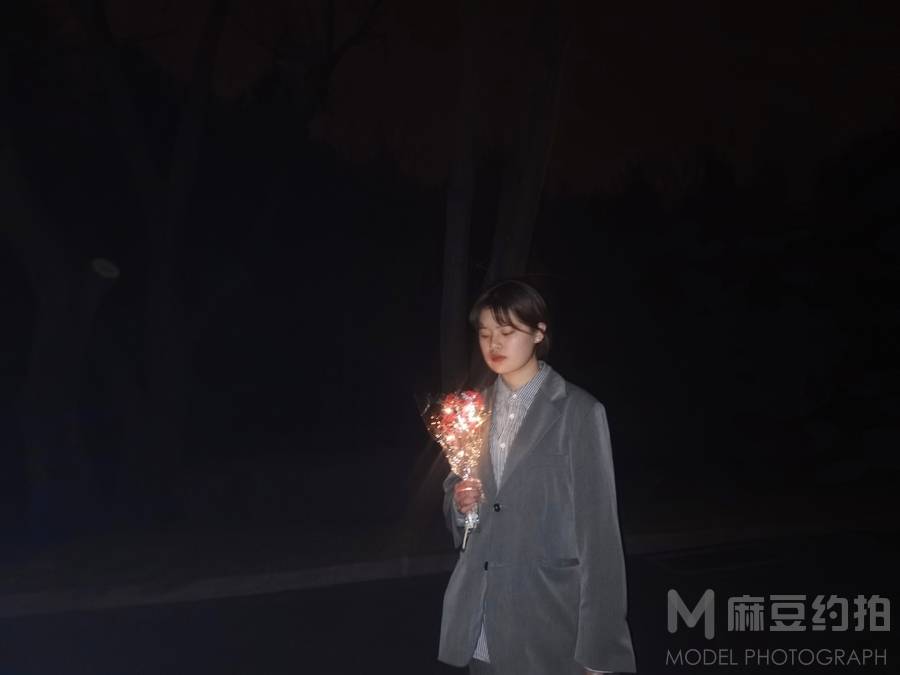 清新模特