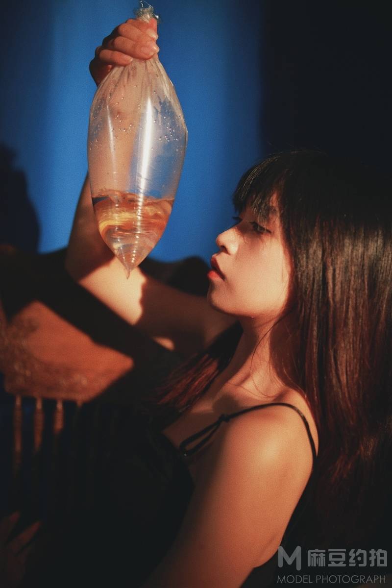 胶片模特