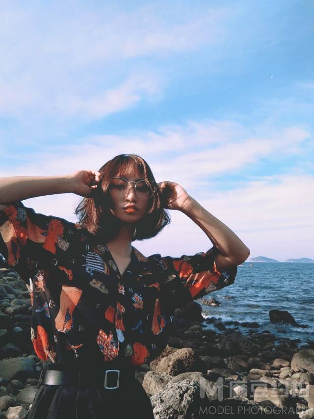 宝丽来模特