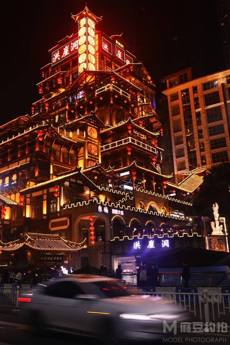 夜景模特