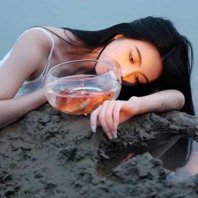情绪模特