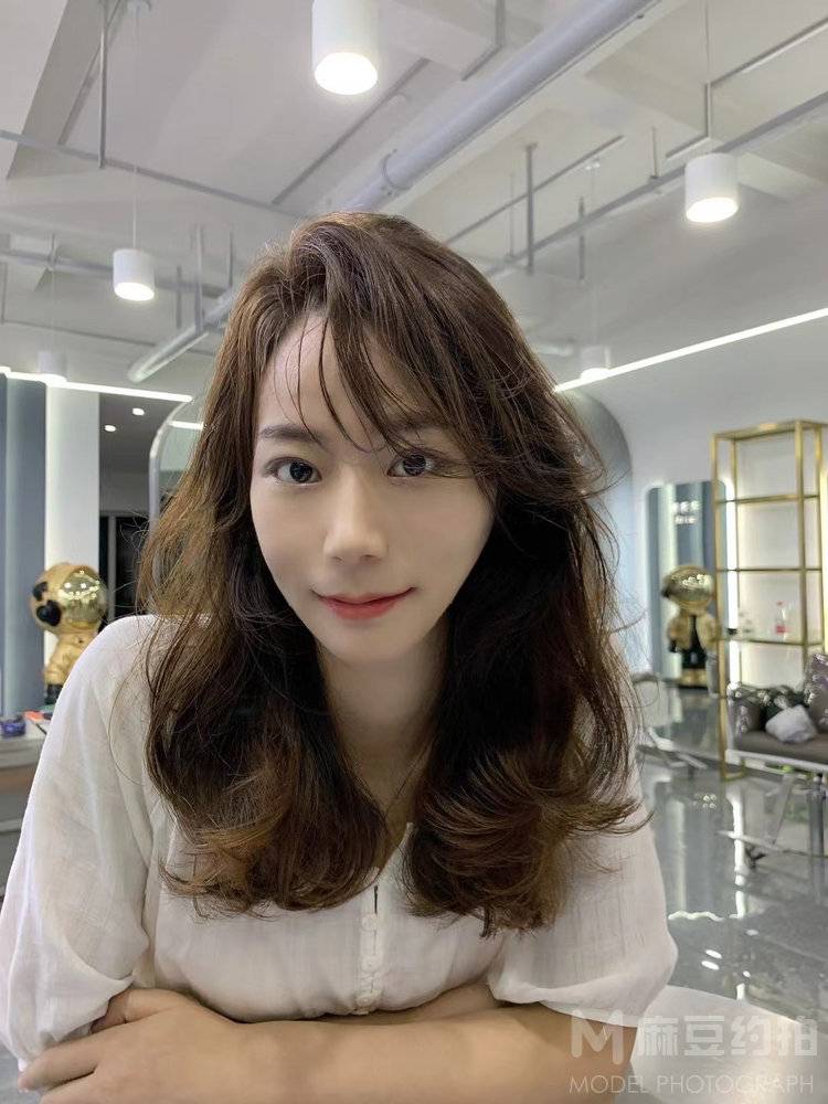 纪实模特
