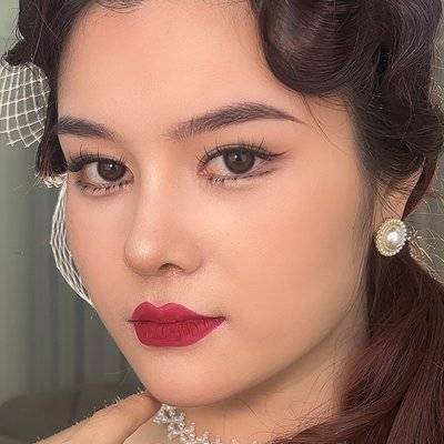 妆容模特